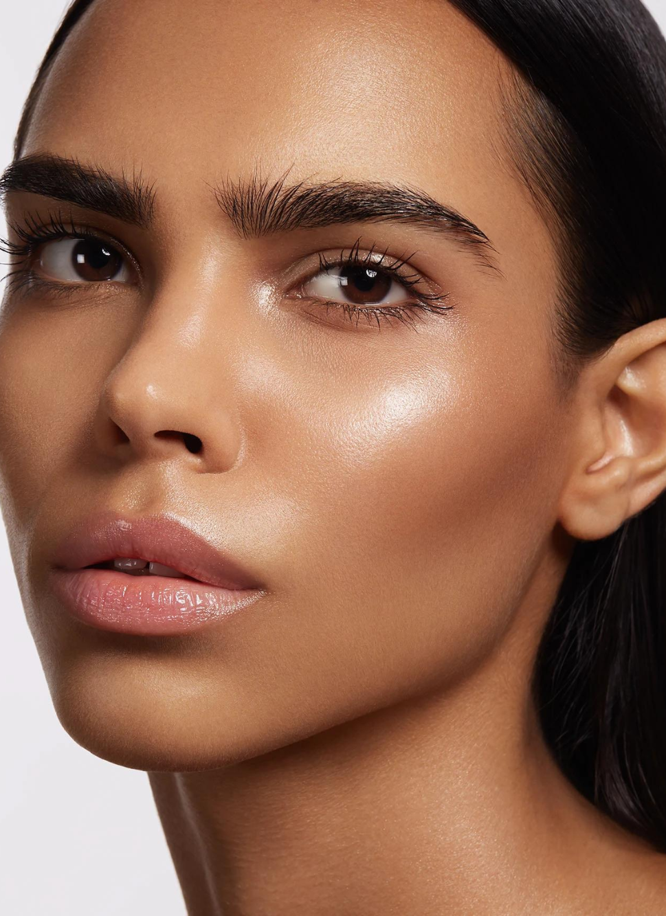 Preenchimento Facial com Ácido Hialurônico